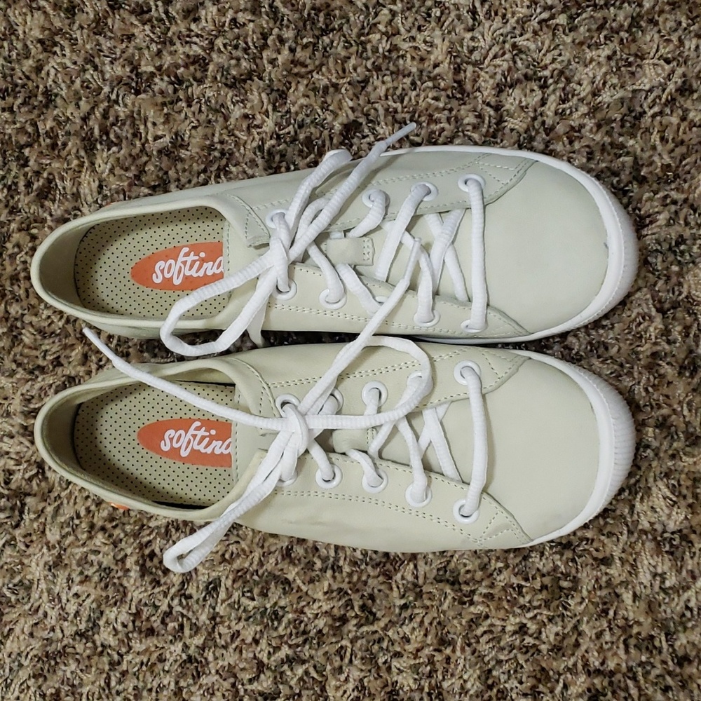 Softinos womens tennis shoes cream sz 39
